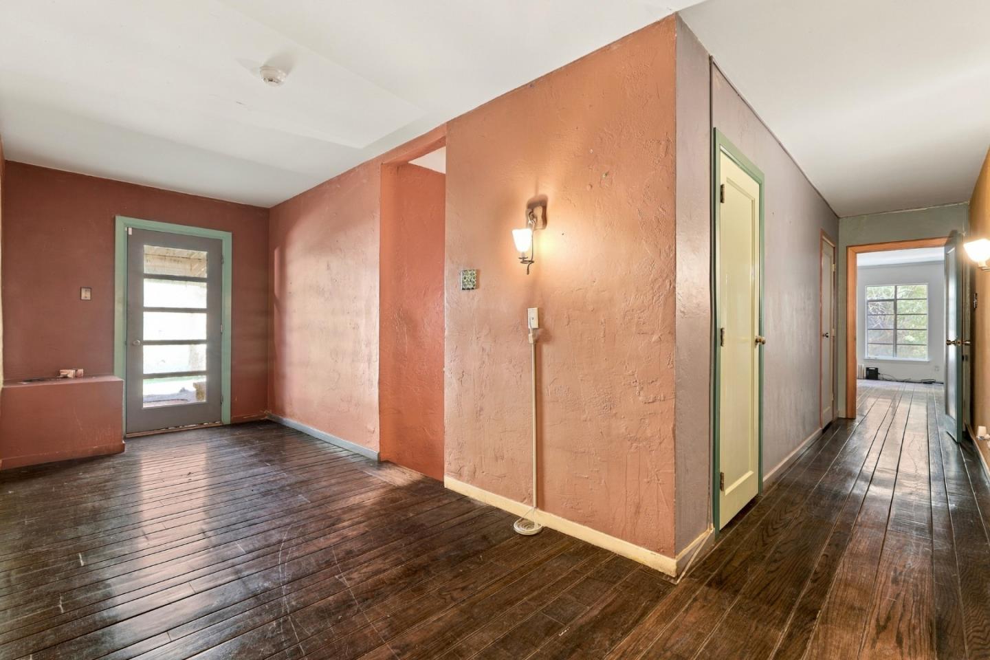 10 Joaquin RD