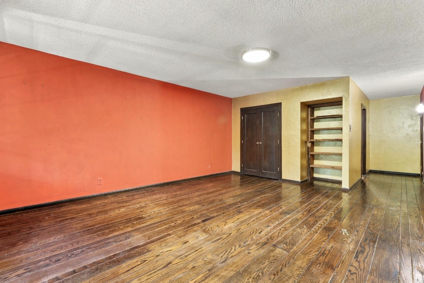 10 Joaquin RD