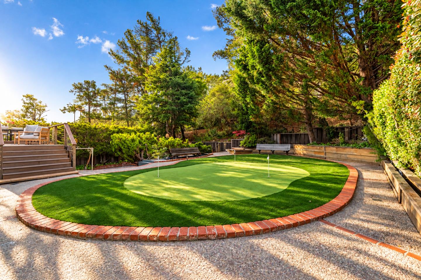 1225 Murchison Dr
