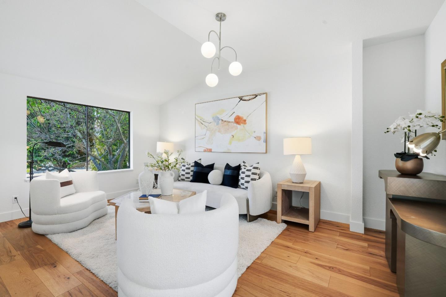 1280 Balboa Ave
