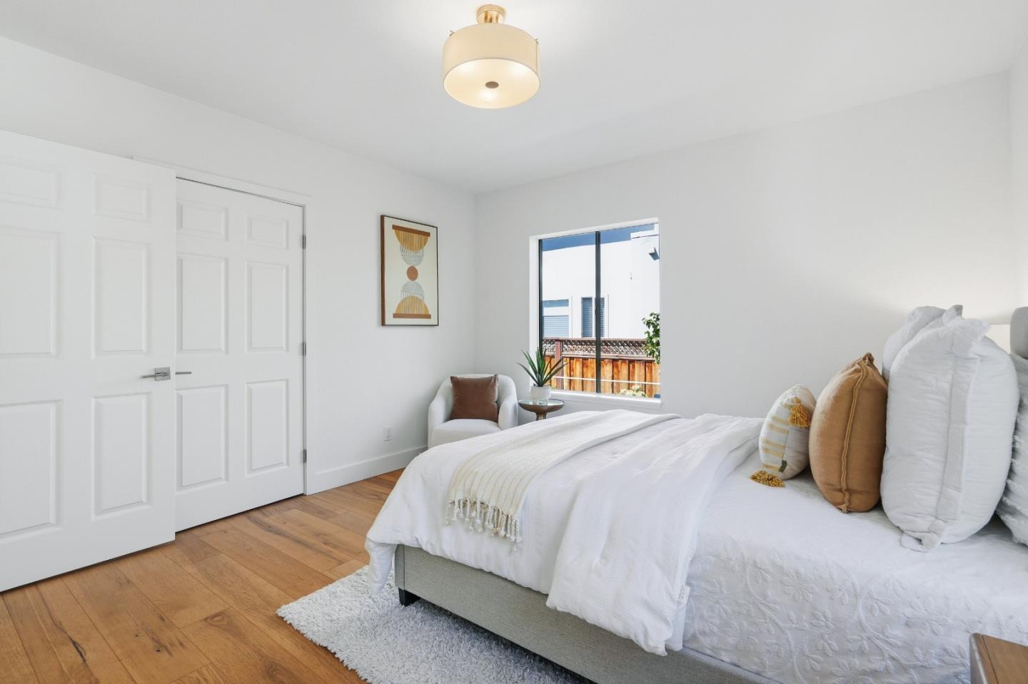 1280 Balboa Ave