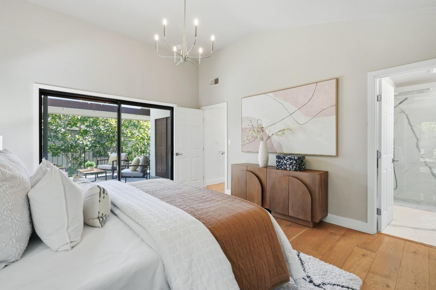 1280 Balboa Ave