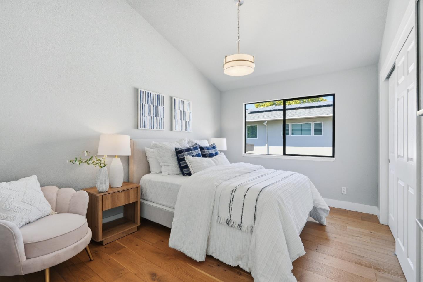1280 Balboa Ave