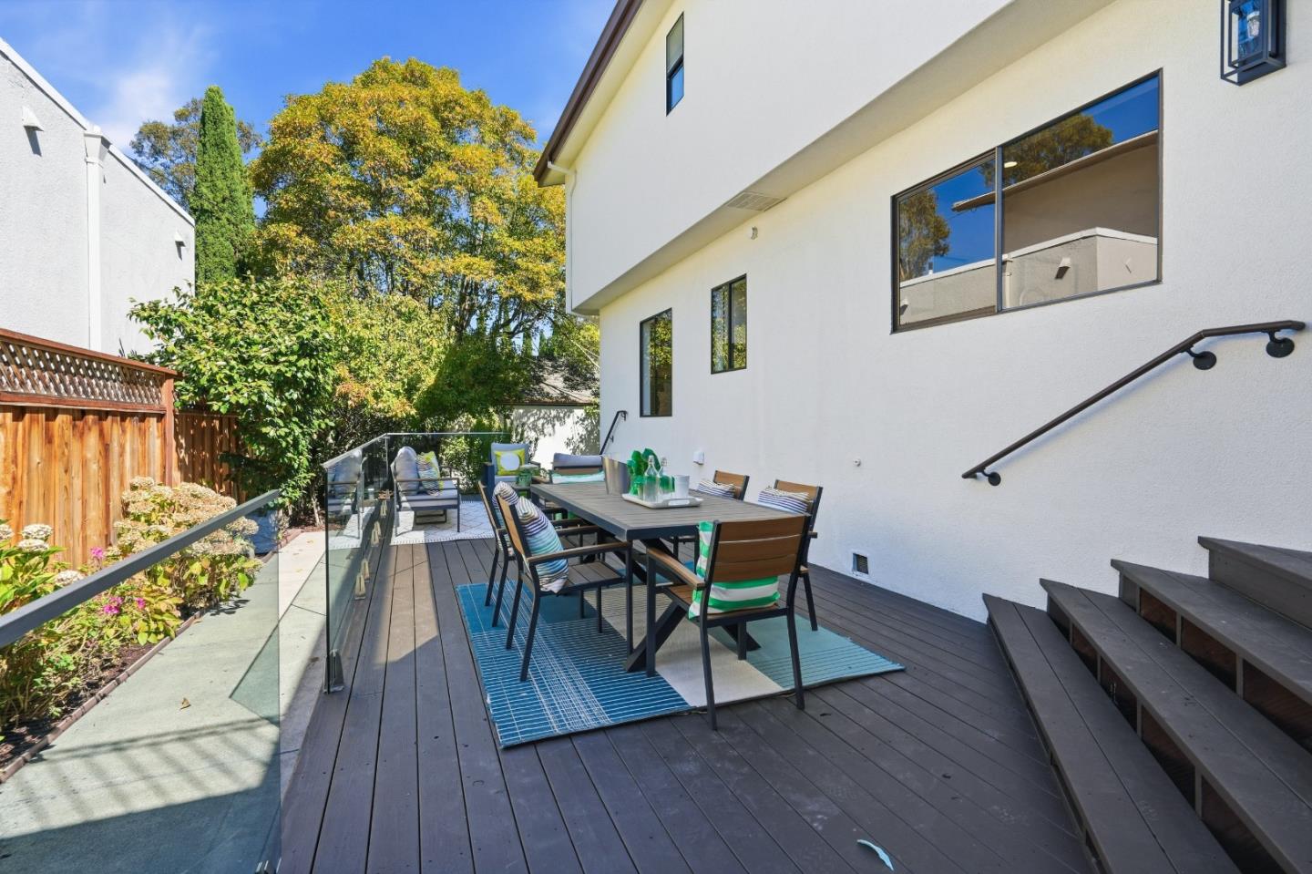 1280 Balboa Ave