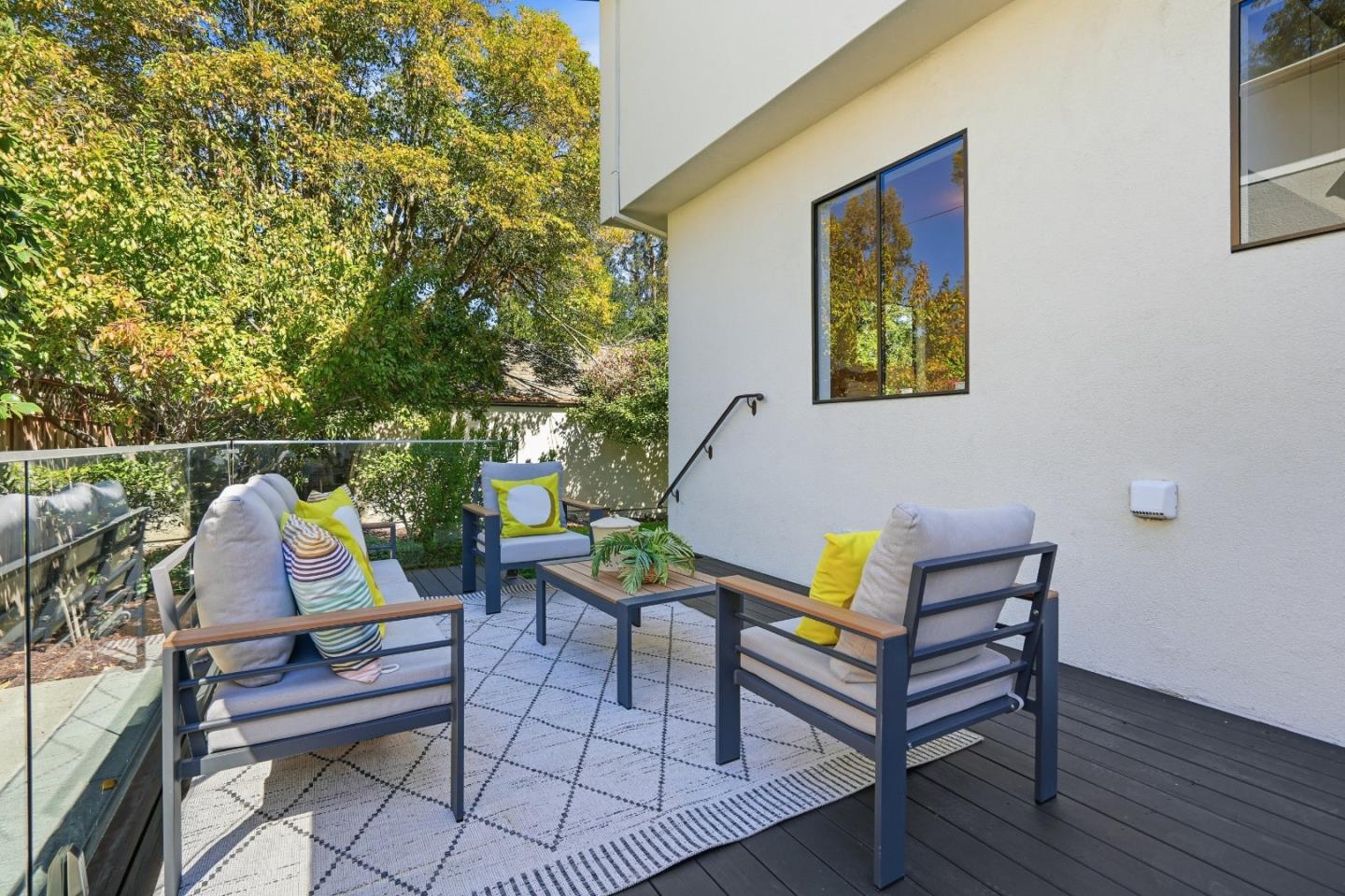 1280 Balboa Ave