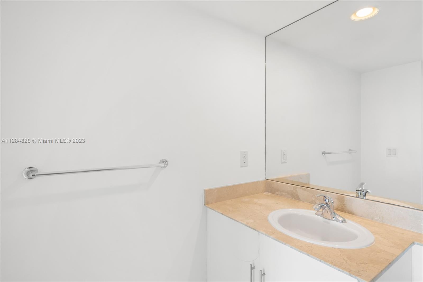 335 S Biscayne Blvd # 1709