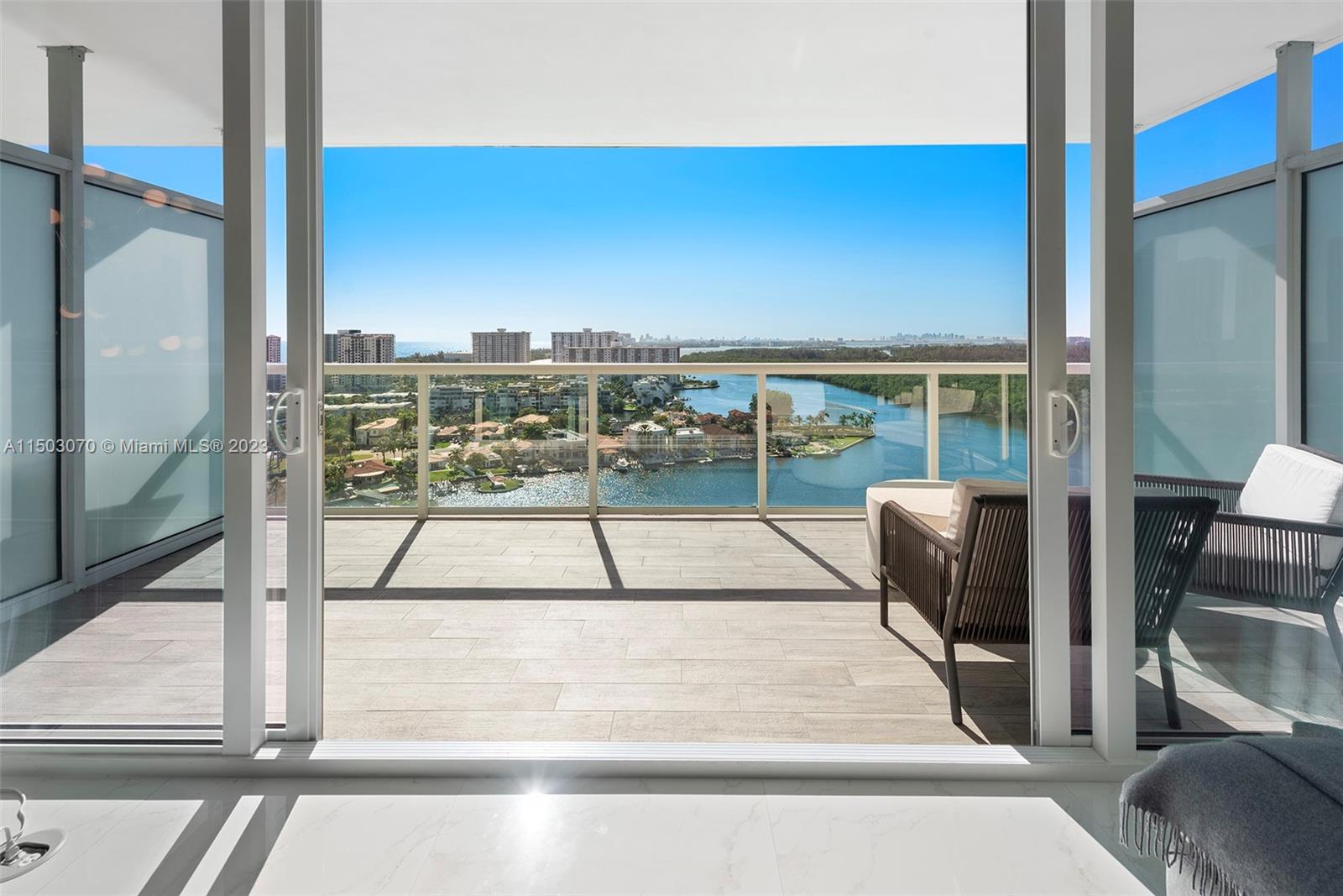 400 Sunny Isles Blvd # 1904