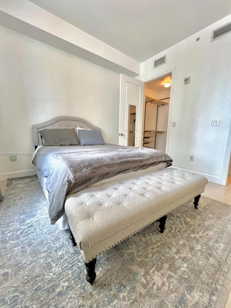 1607 Ponce De Leon Blvd # 8D