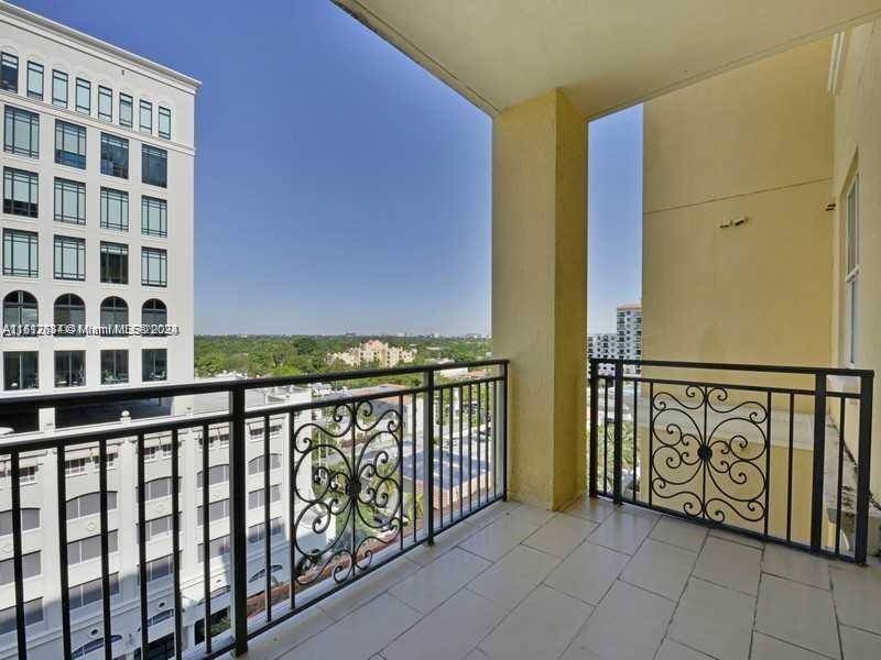 1607 Ponce De Leon Blvd # 8D