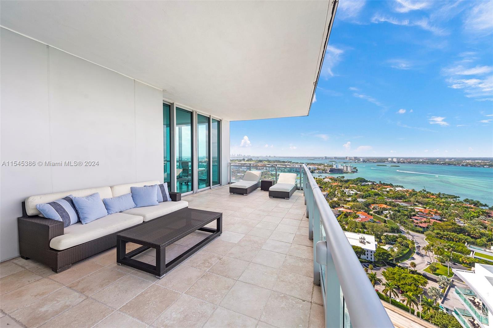 10295 Collins Ave # 2404