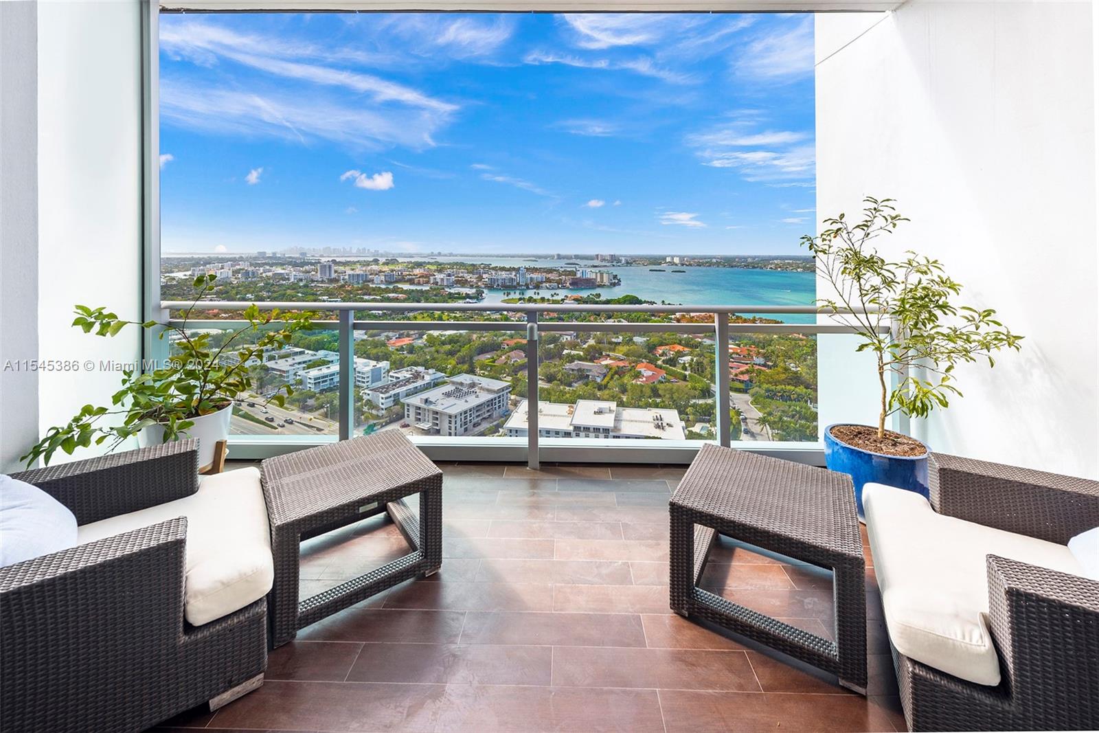 10295 Collins Ave # 2404