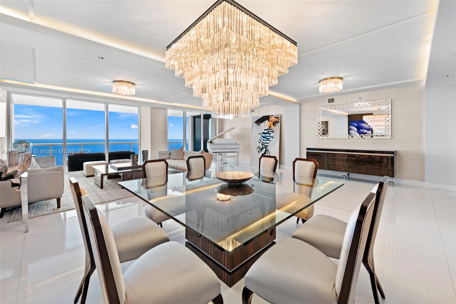 2711 S Ocean Dr # 2004