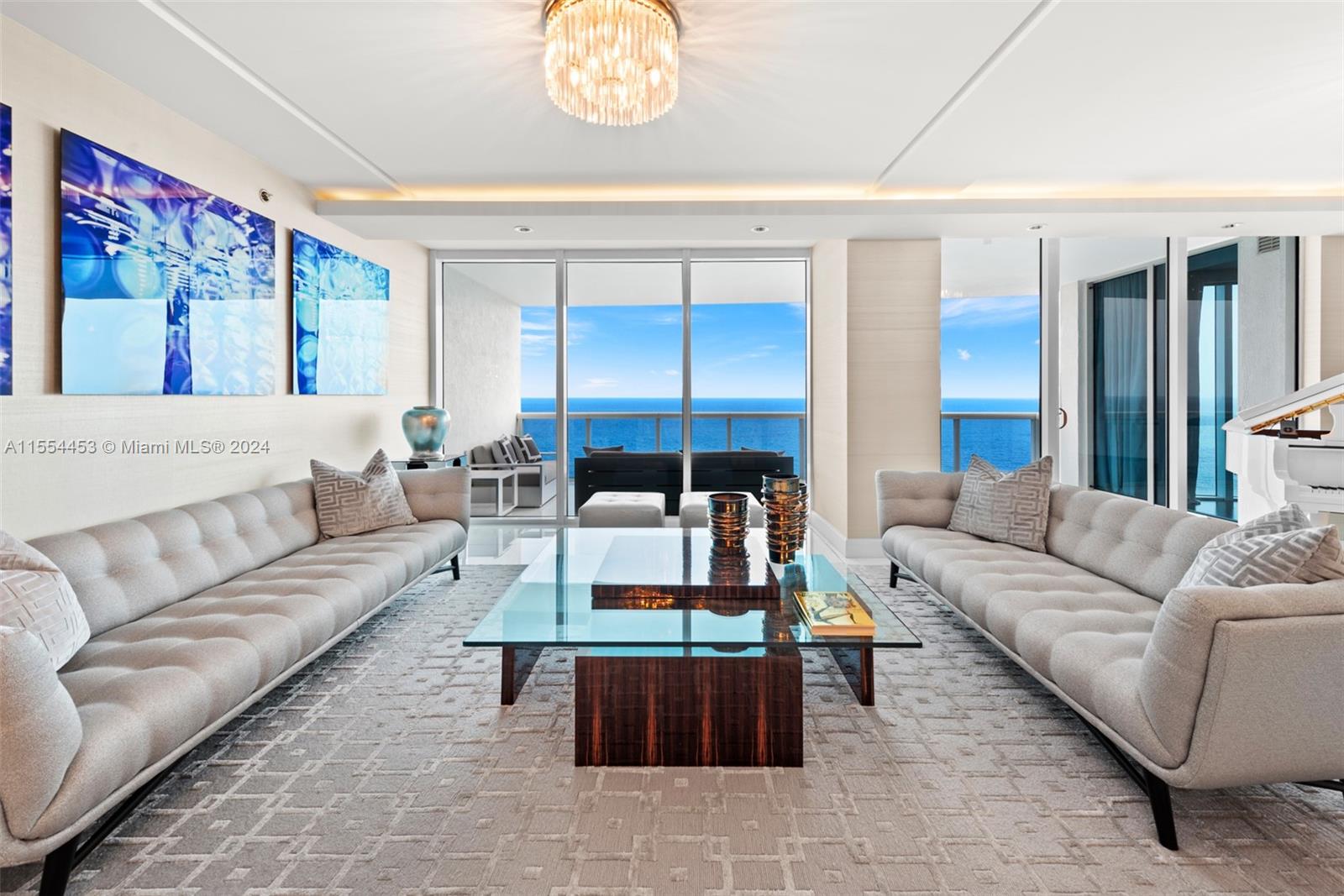 2711 S Ocean Dr # 2004