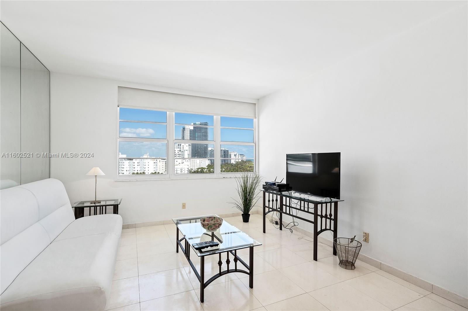 100 Lincoln Rd # 1147A