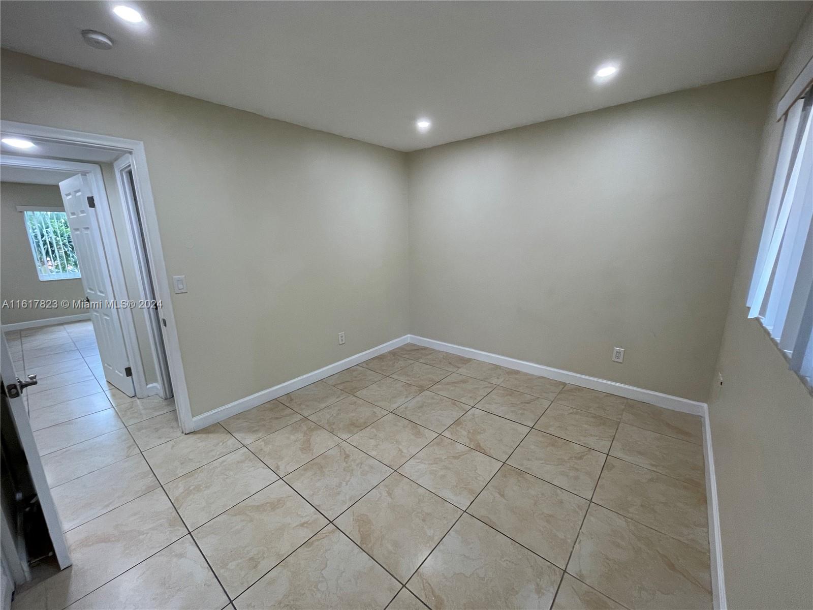 7705 Camino Real # B204