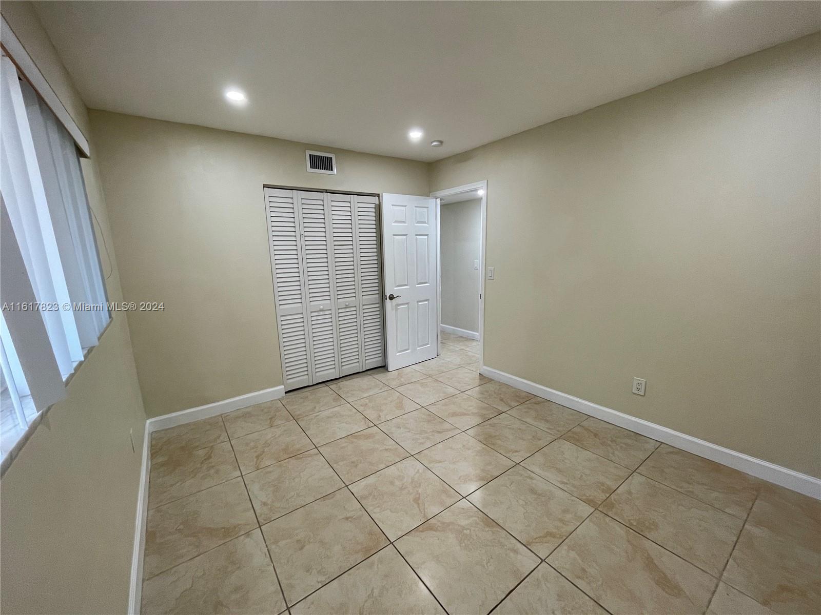 7705 Camino Real # B204