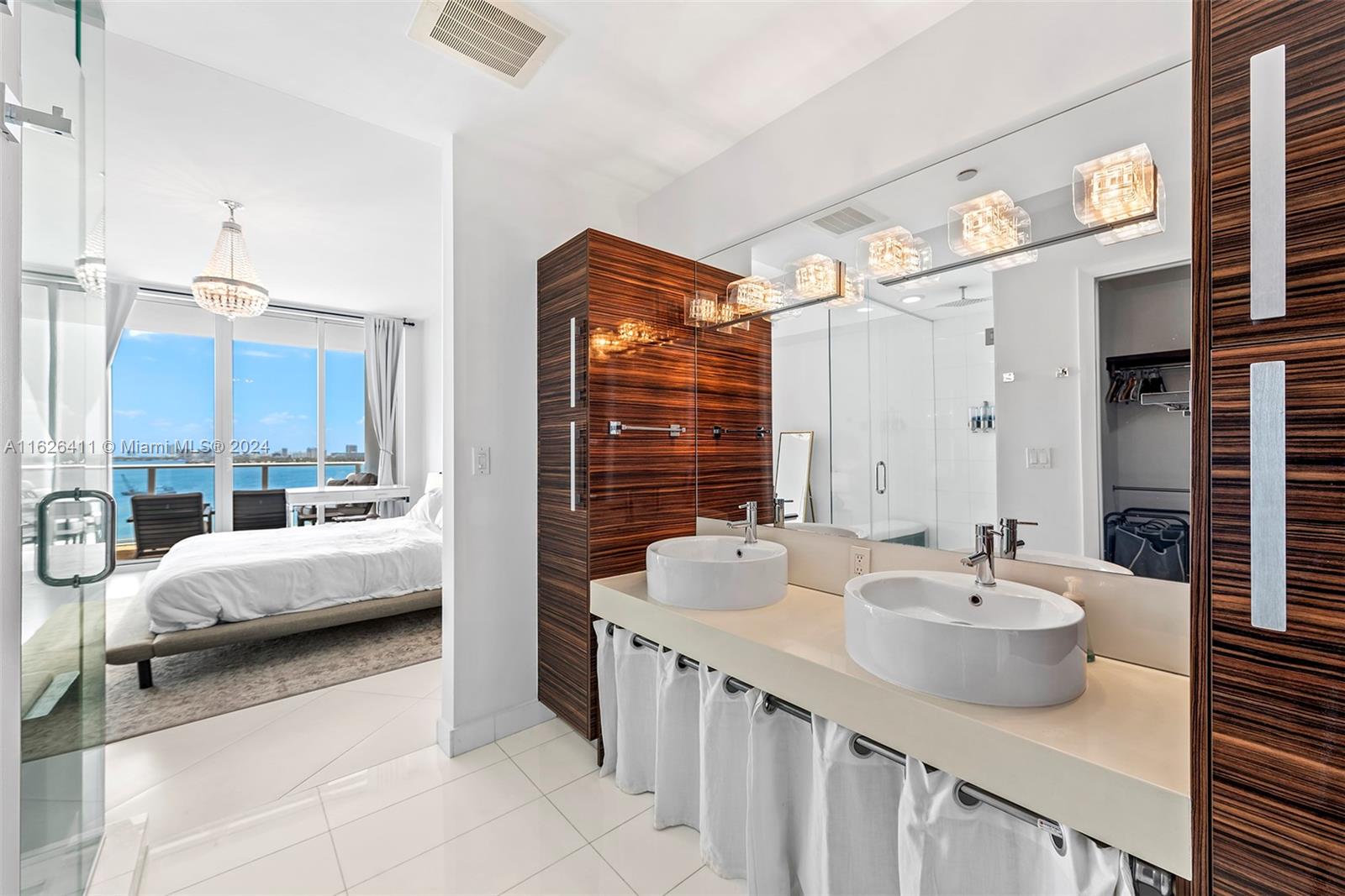 2020 N Bayshore Dr # 1609