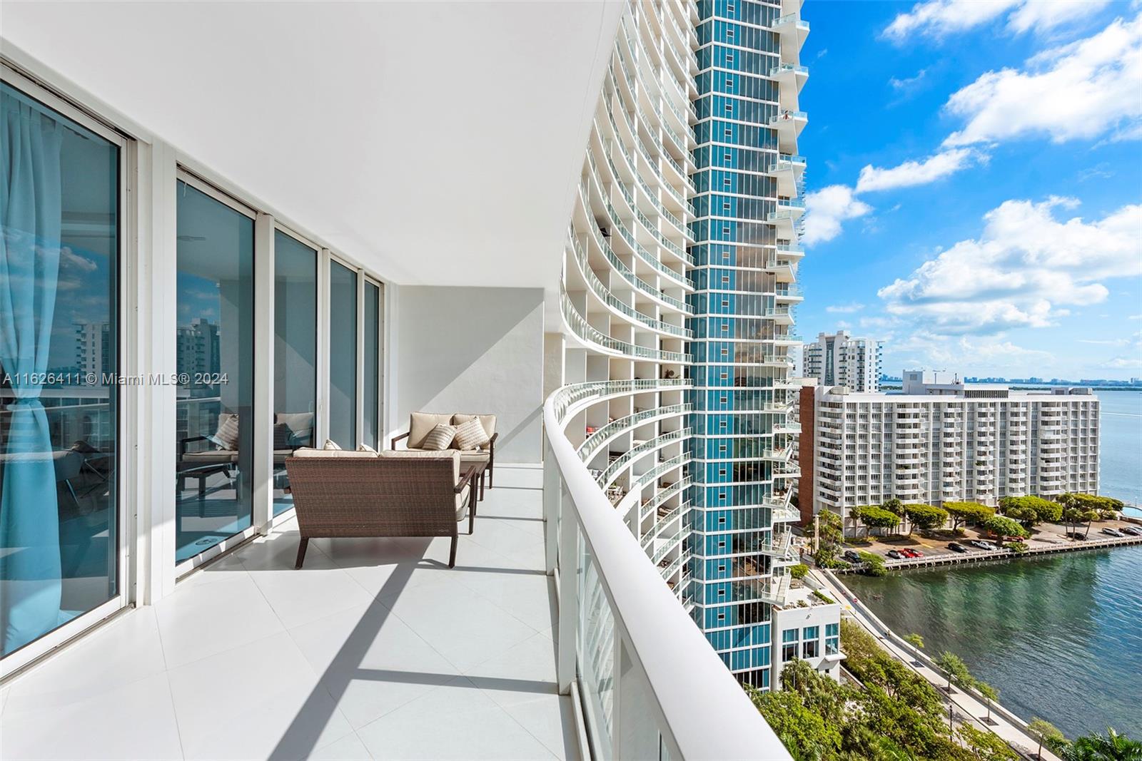 2020 N Bayshore Dr # 1609