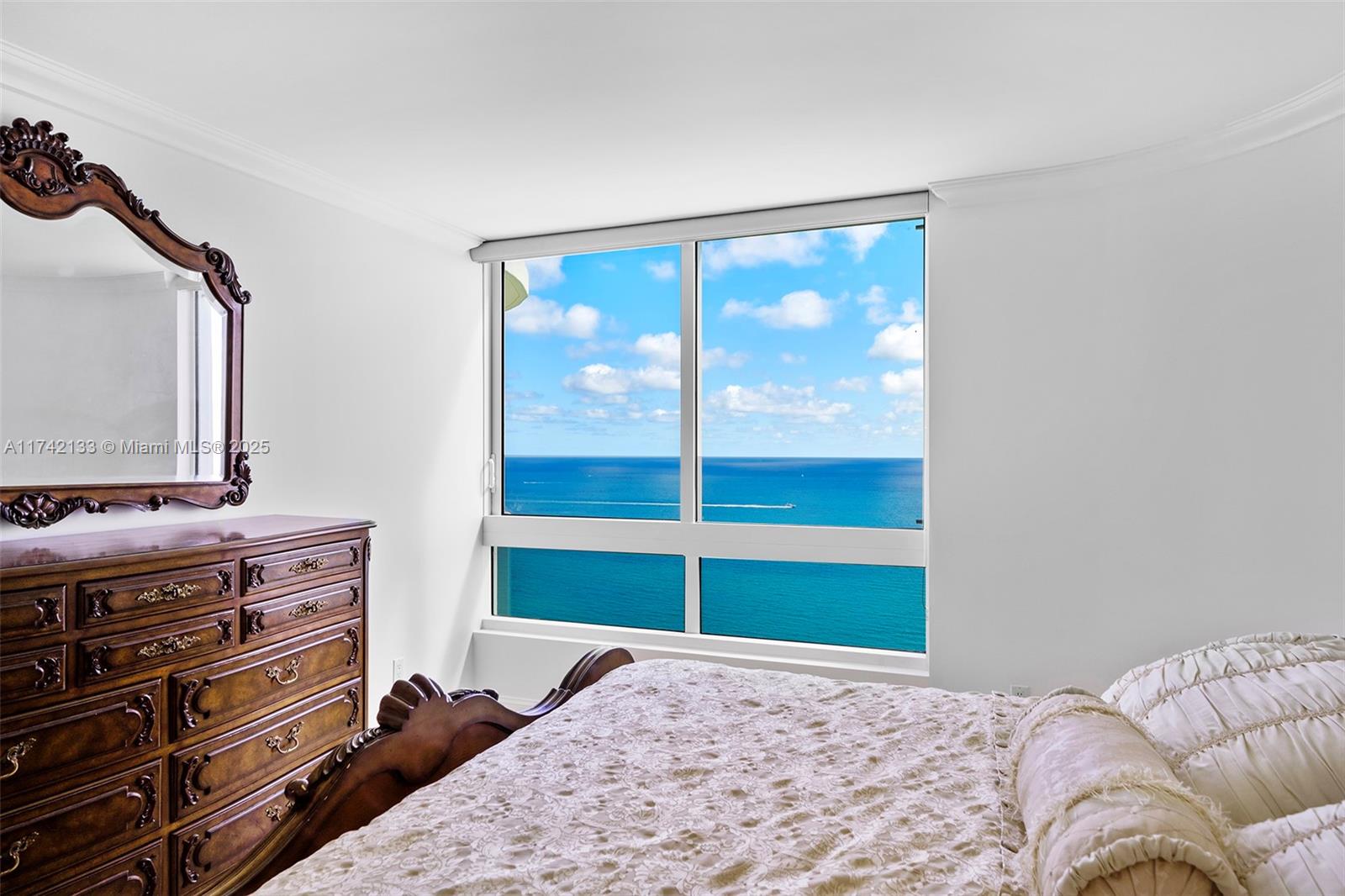 6365 Collins Ave # 3801