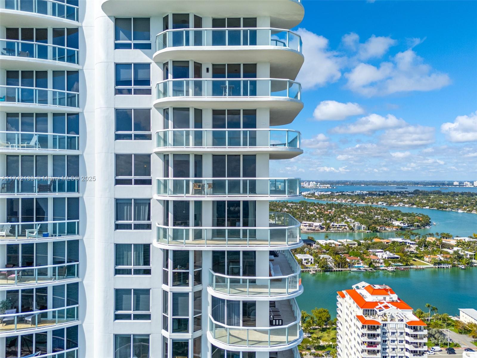 6365 Collins Ave # 3801