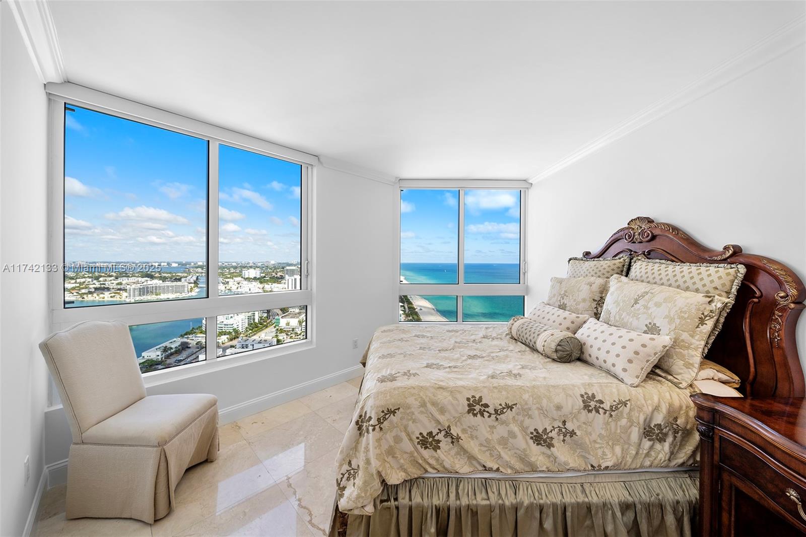 6365 Collins Ave # 3801