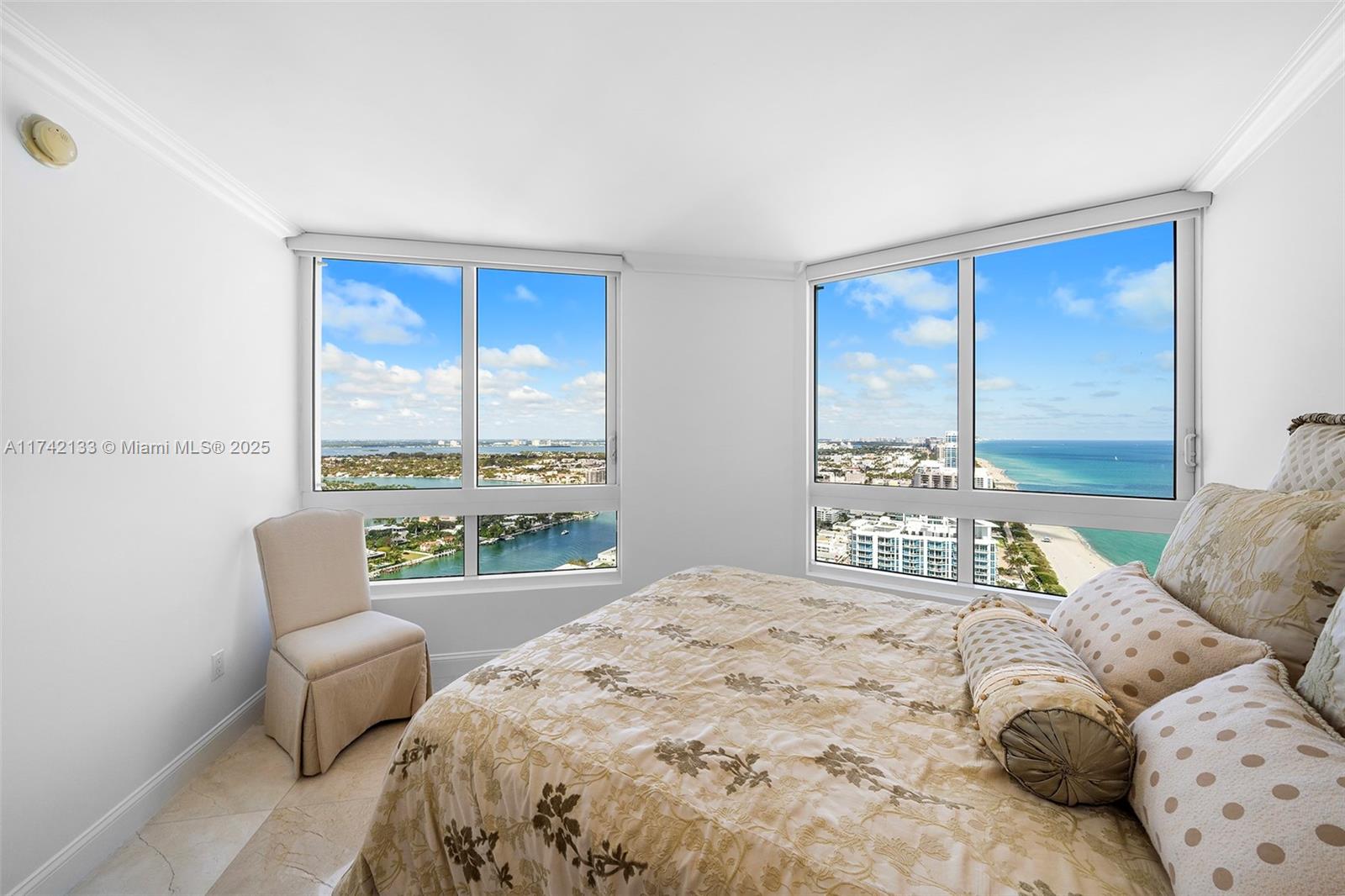 6365 Collins Ave # 3801