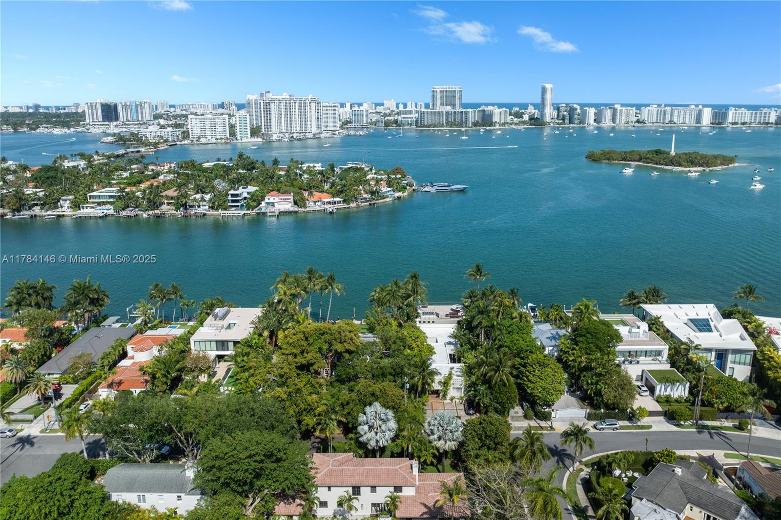 100 E Dilido Dr
