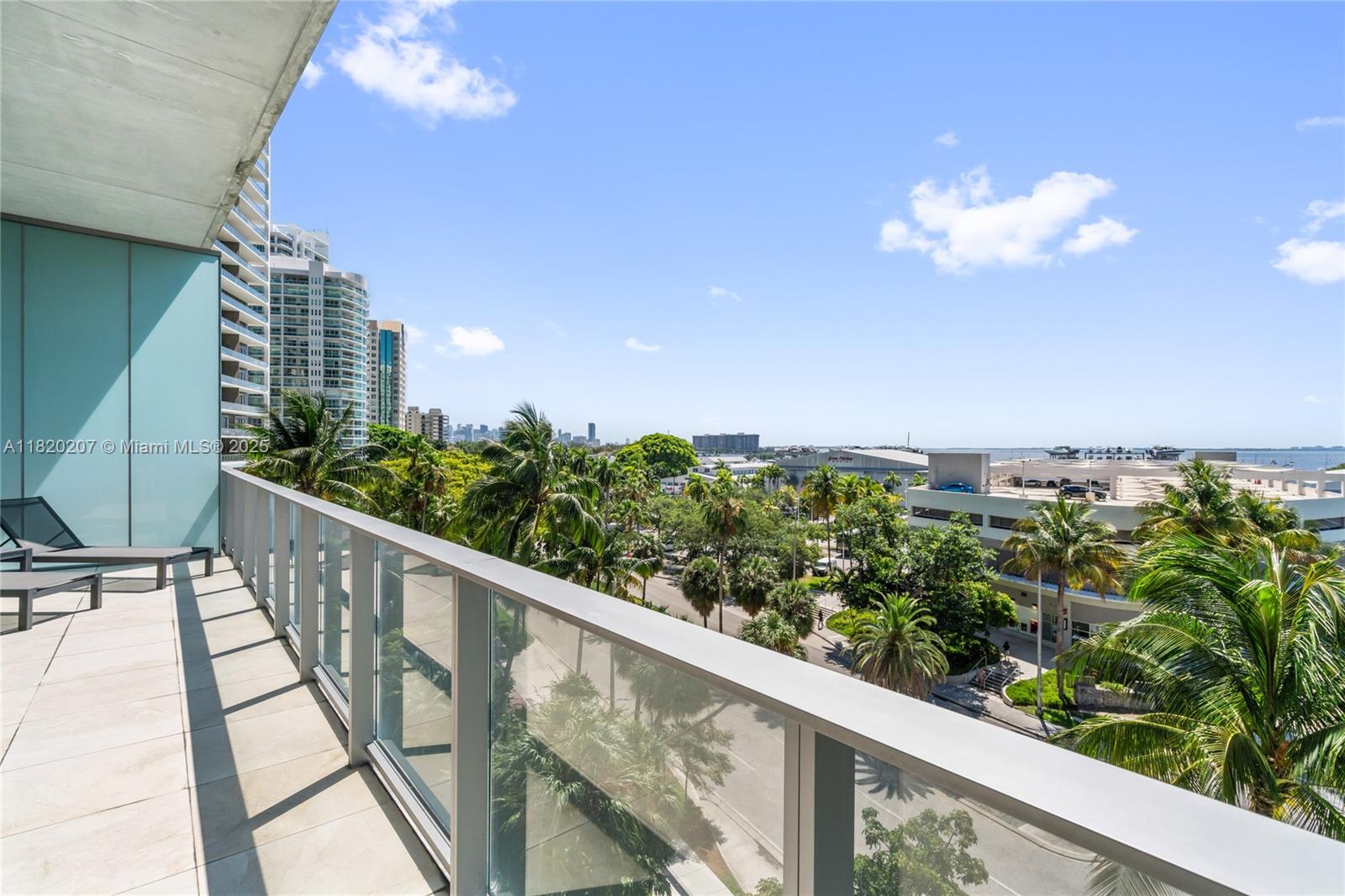 2675 S Bayshore Dr # 403S
