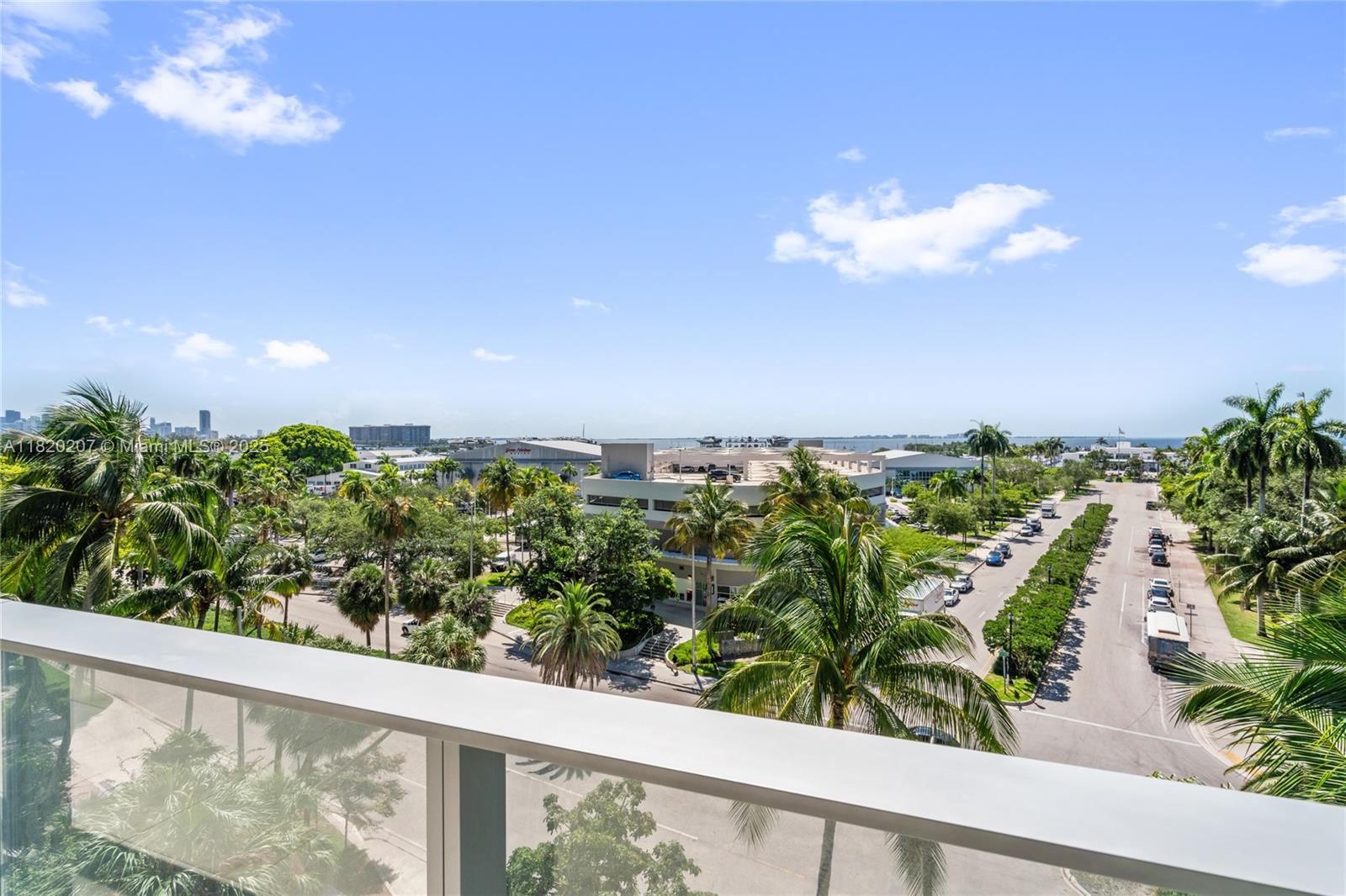 2675 S Bayshore Dr # 403S