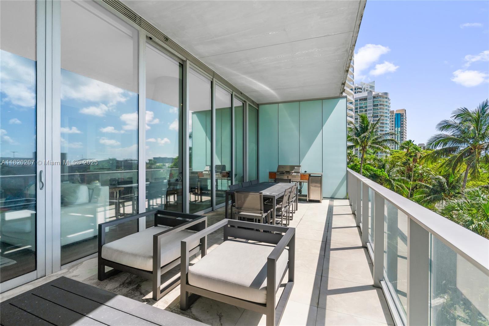 2675 S Bayshore Dr # 403S