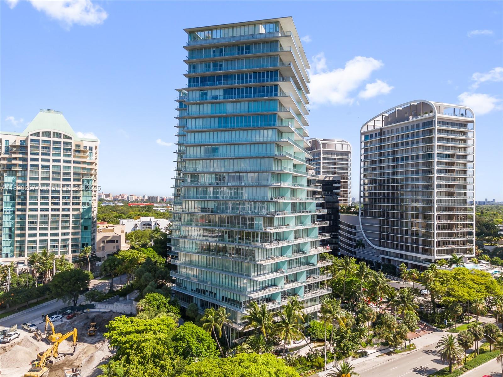 2675 S Bayshore Dr # 403S