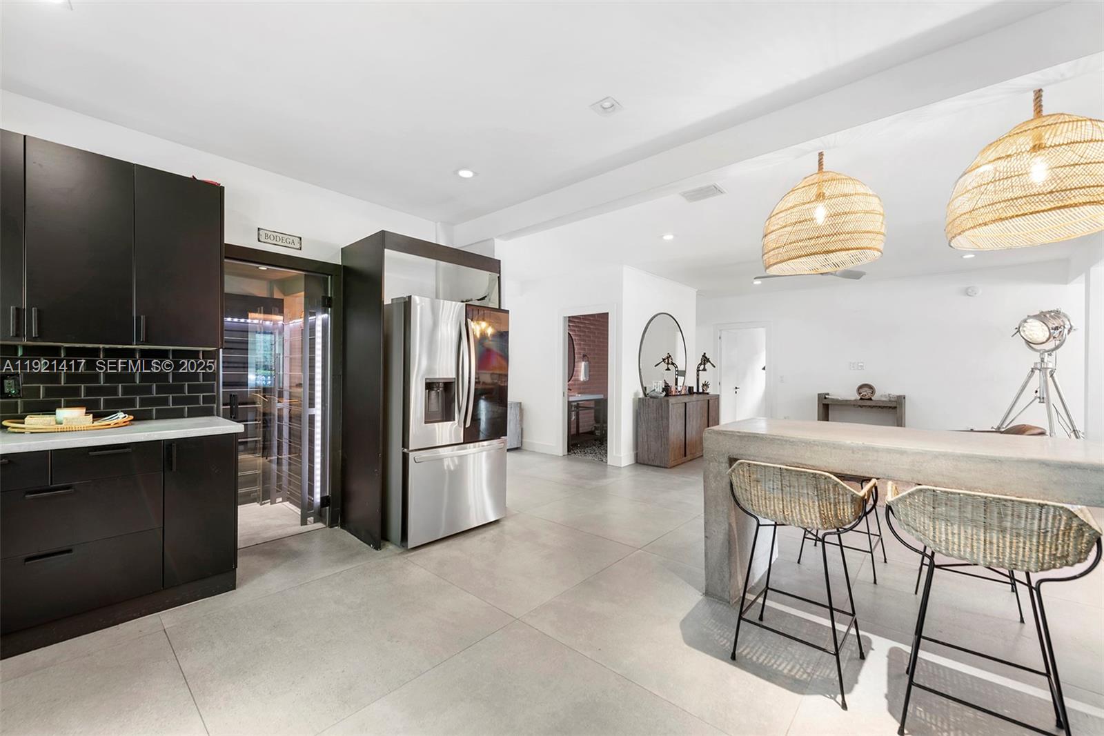 970 S Shore Dr