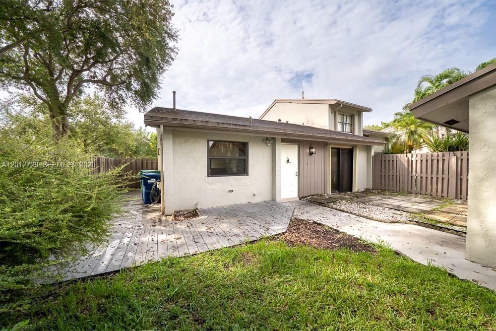 11000 SW 112th Ave # 11000