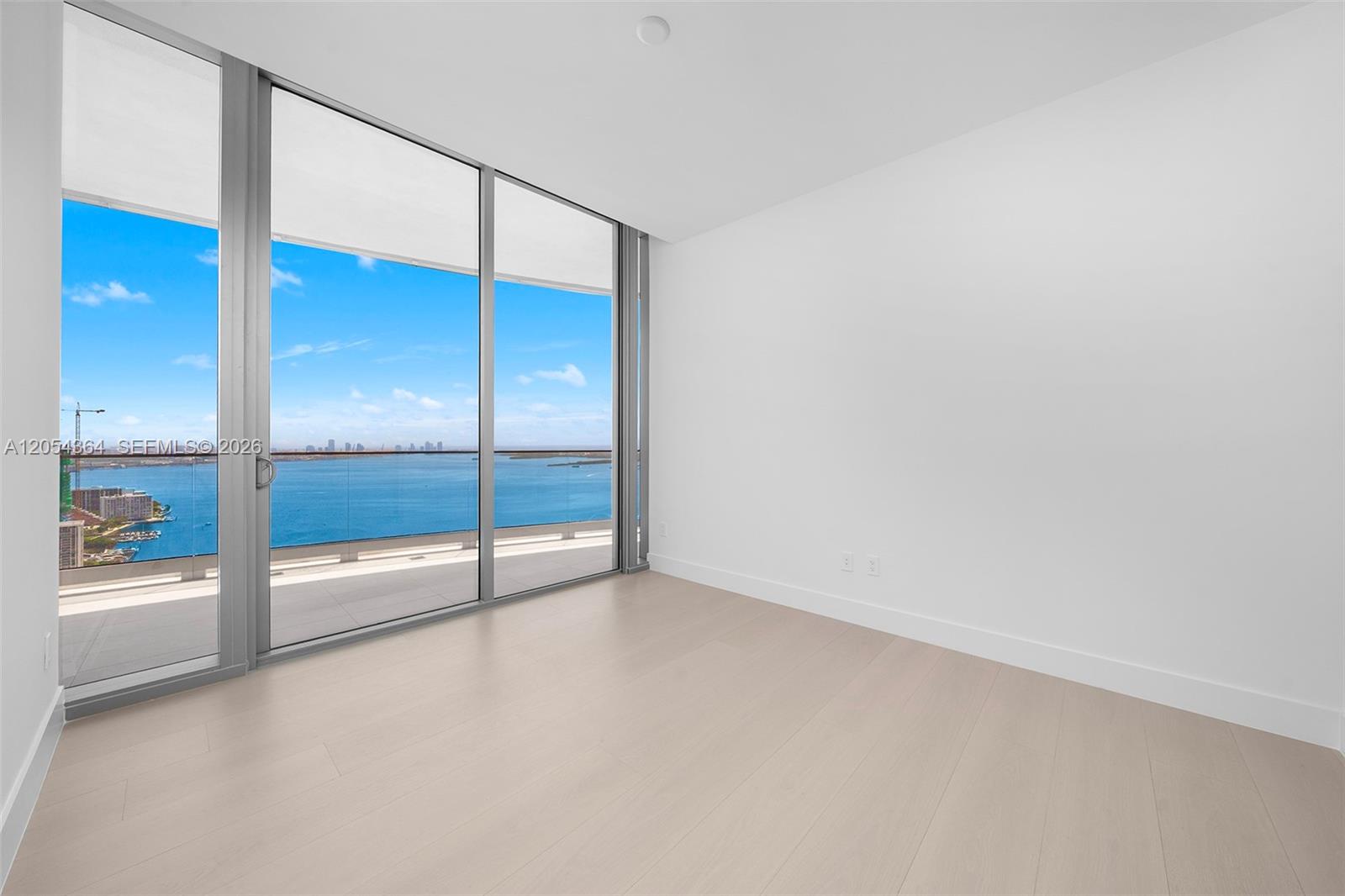 175 SE 25th Rd # 4001 Unit: PH-4001