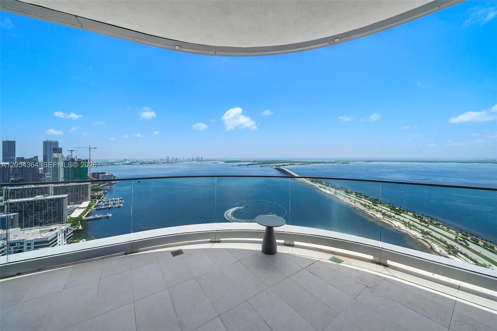 175 SE 25th Rd # 4001 Unit: PH-4001