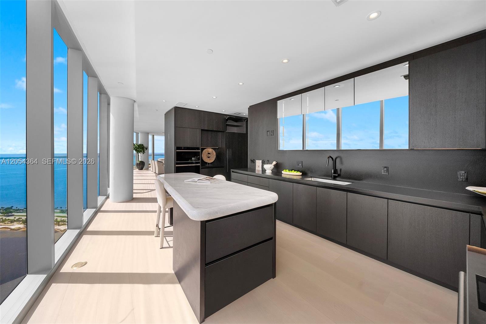 175 SE 25th Rd # 4001 Unit: PH-4001