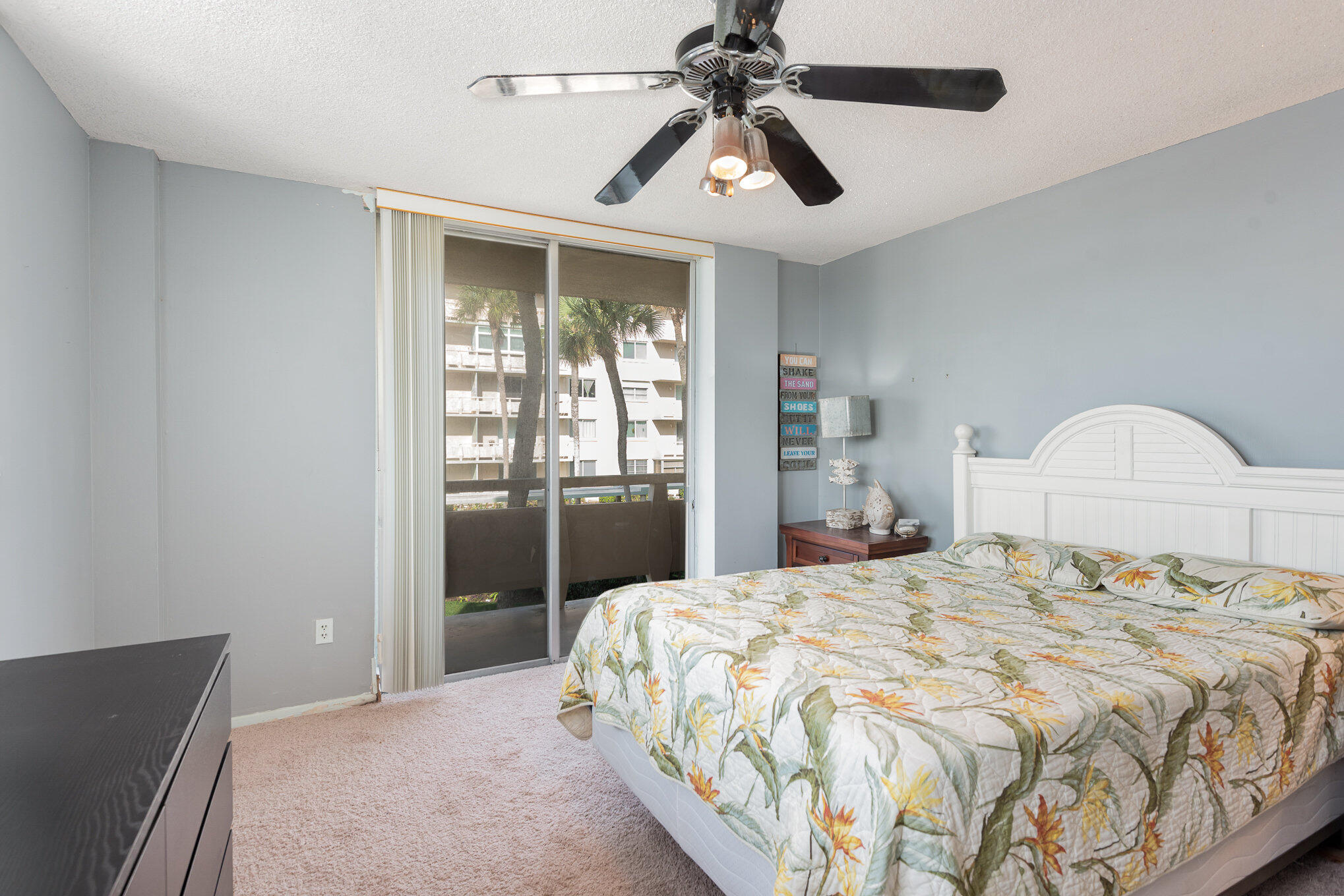 2020 N Atlantic Avenue, 202