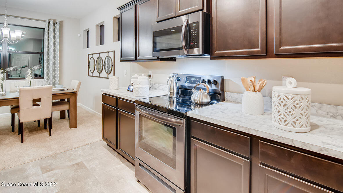 5358 Waterfall Place