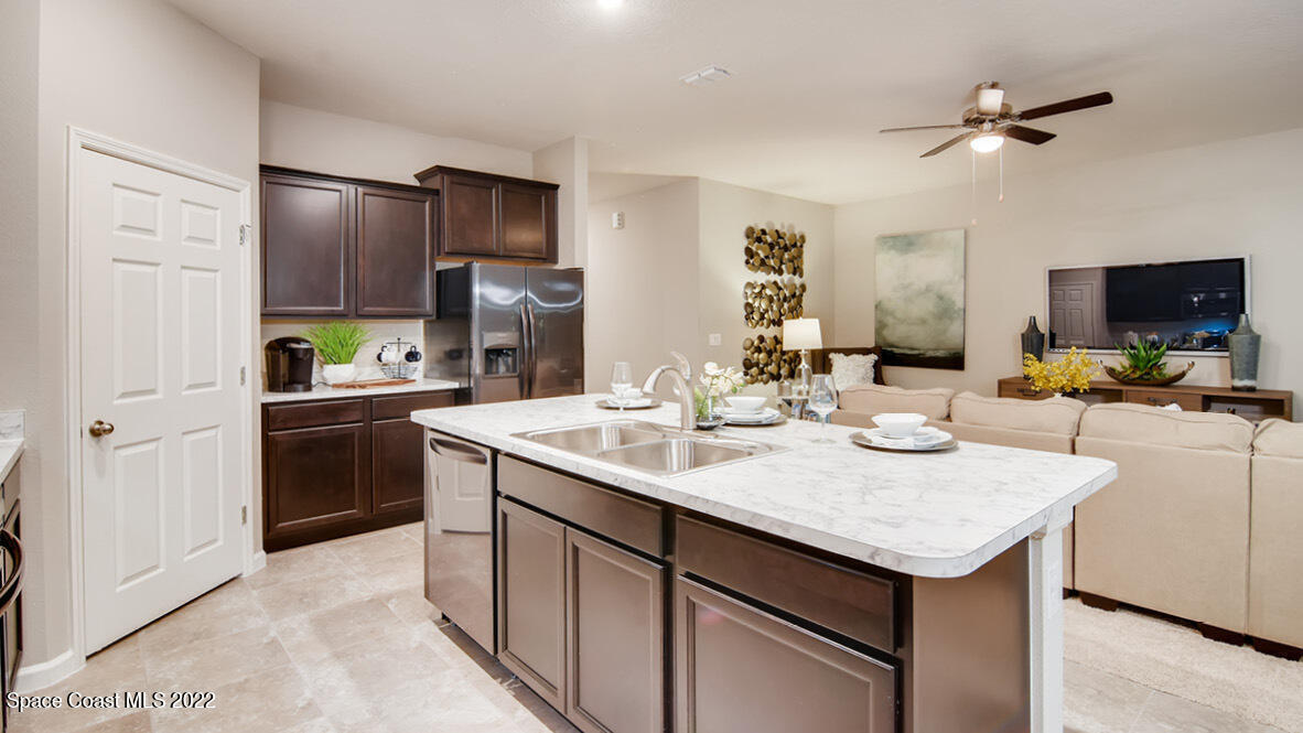 5358 Waterfall Place