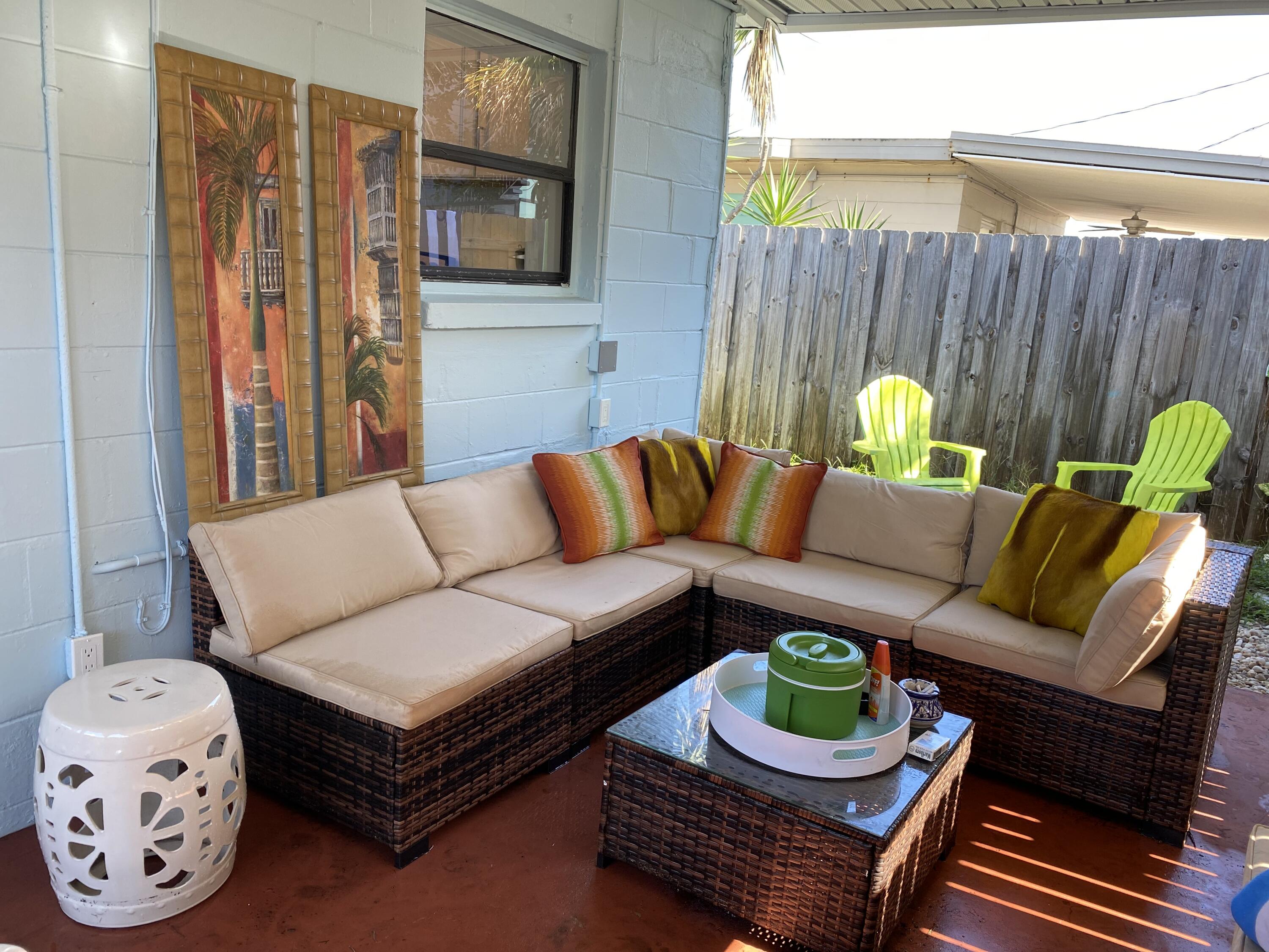 725 S Orlando Avenue, B