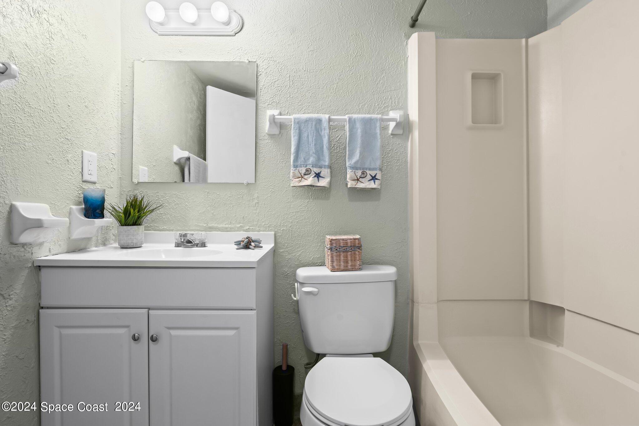 191 Cambridge Lane, 191