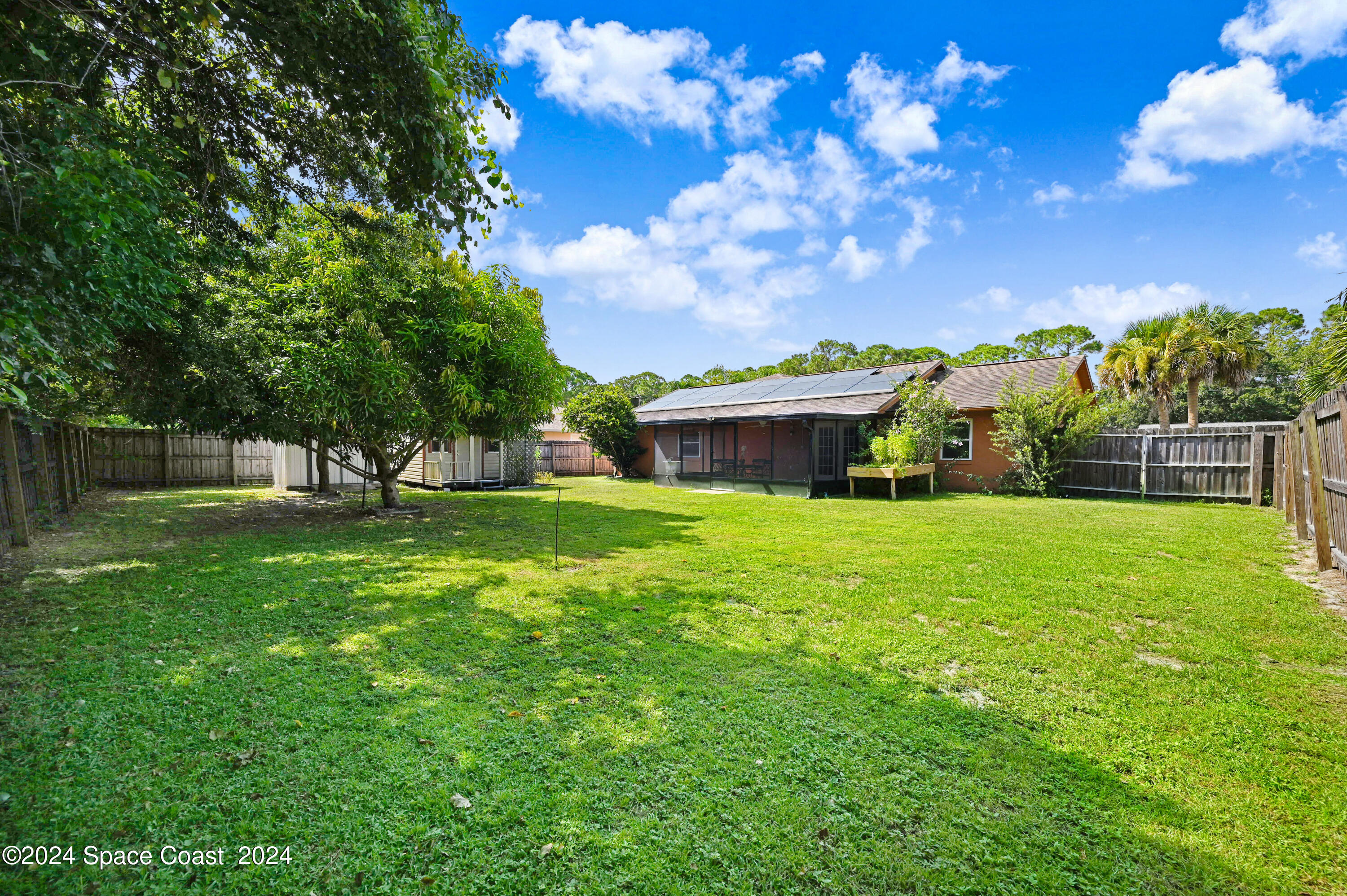 5485 Friendly Street