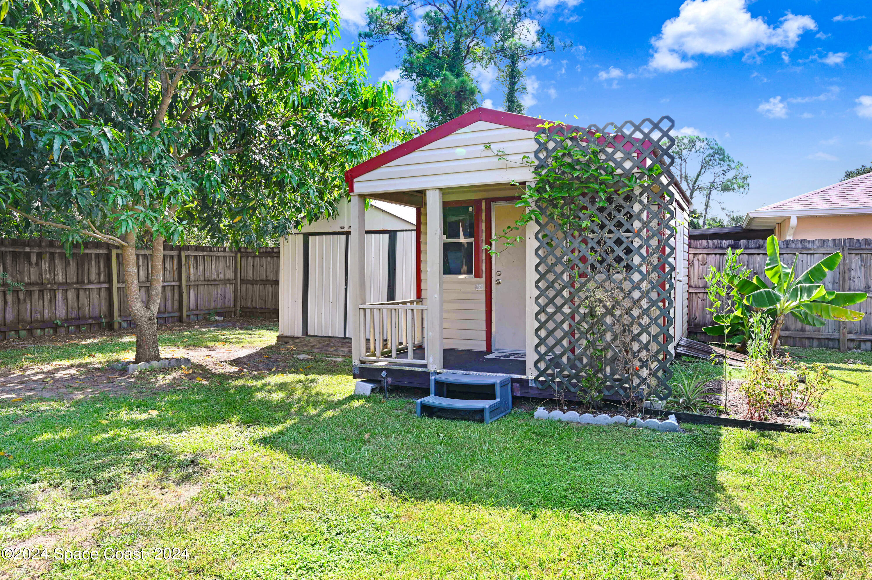 5485 Friendly Street