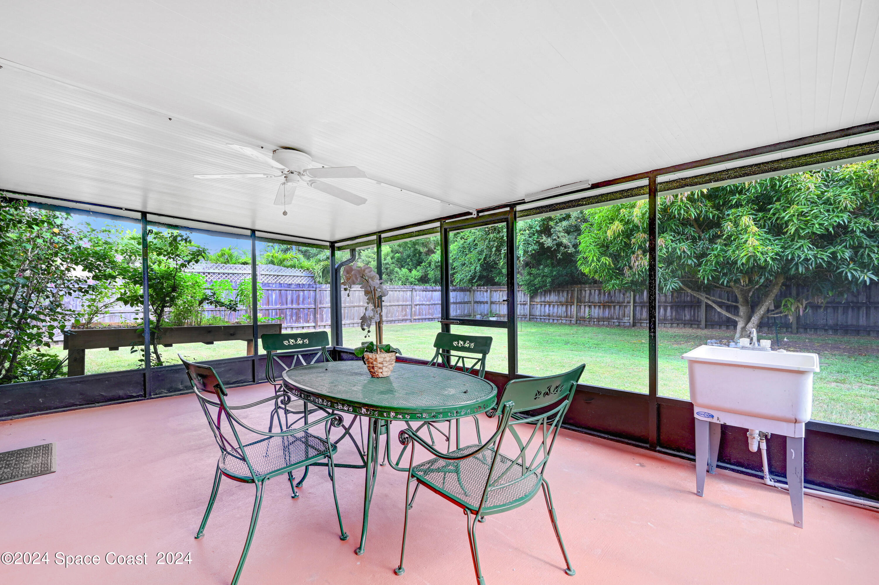 5485 Friendly Street