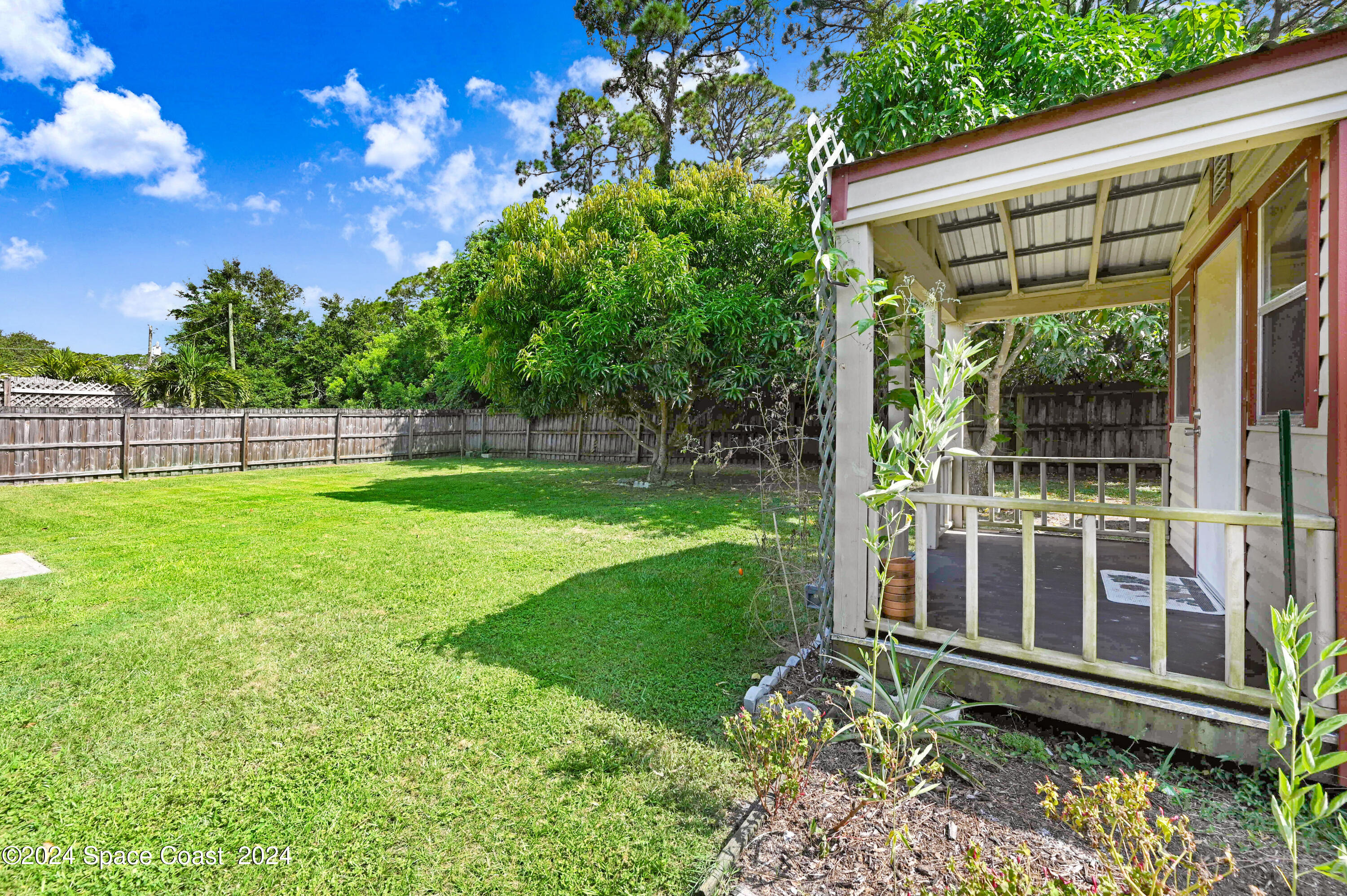 5485 Friendly Street