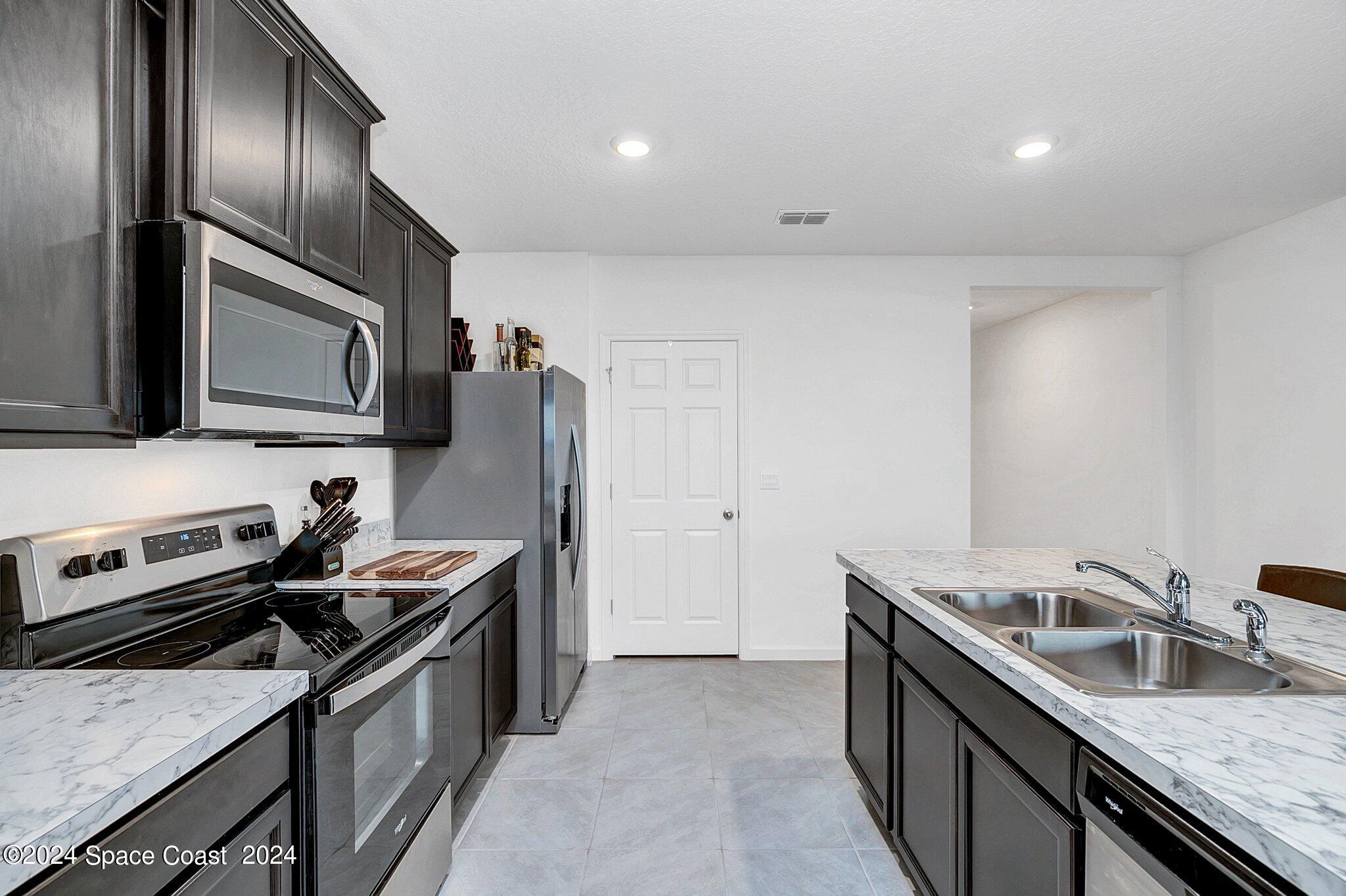 3599 Burrowing Owl Drive