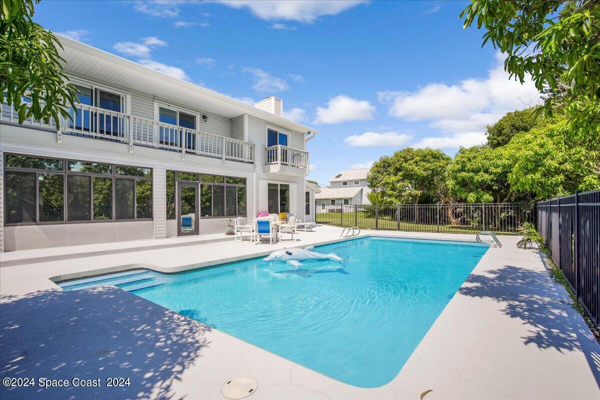 2000 S Courtenay Parkway