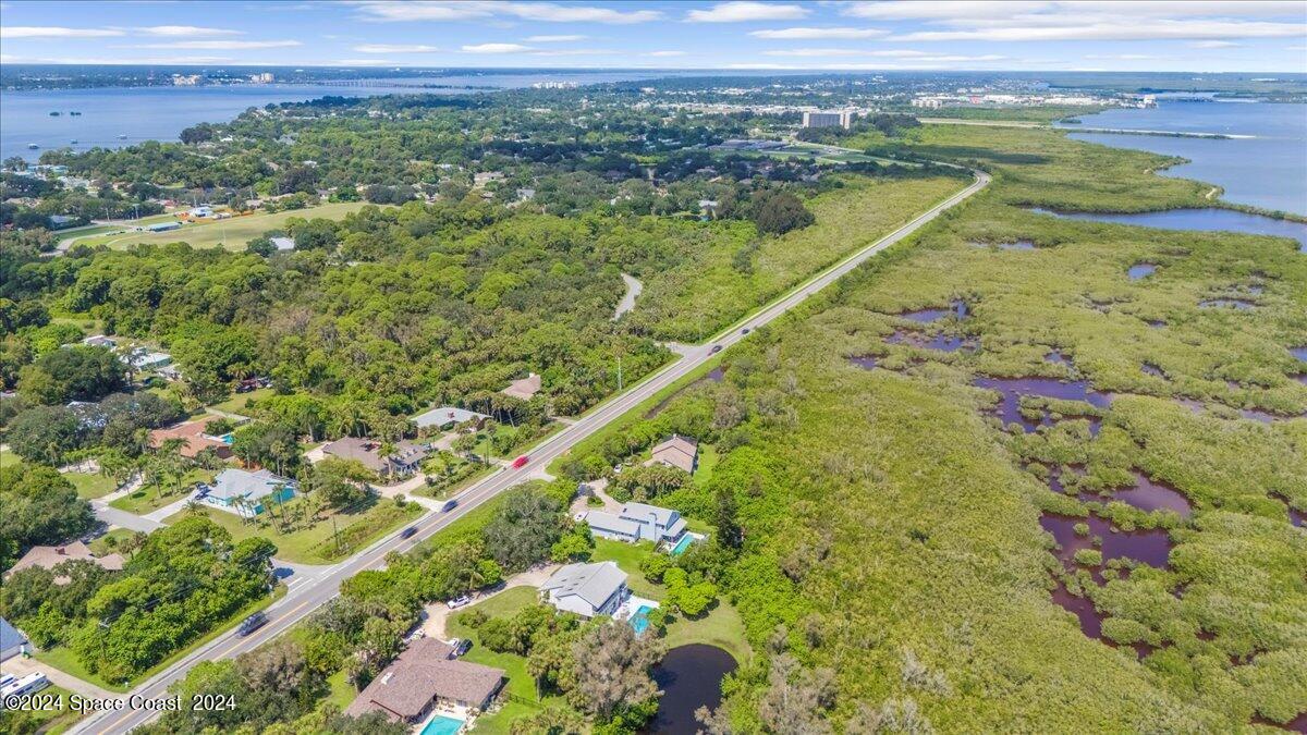 2000 S Courtenay Parkway