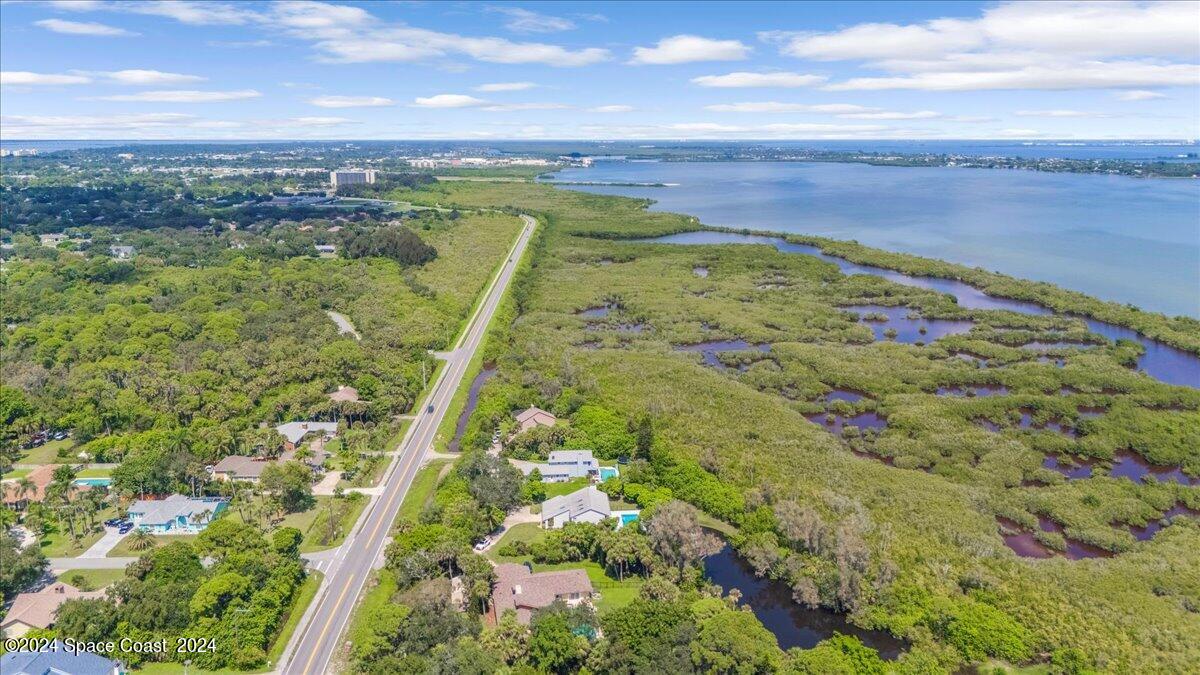 2000 S Courtenay Parkway