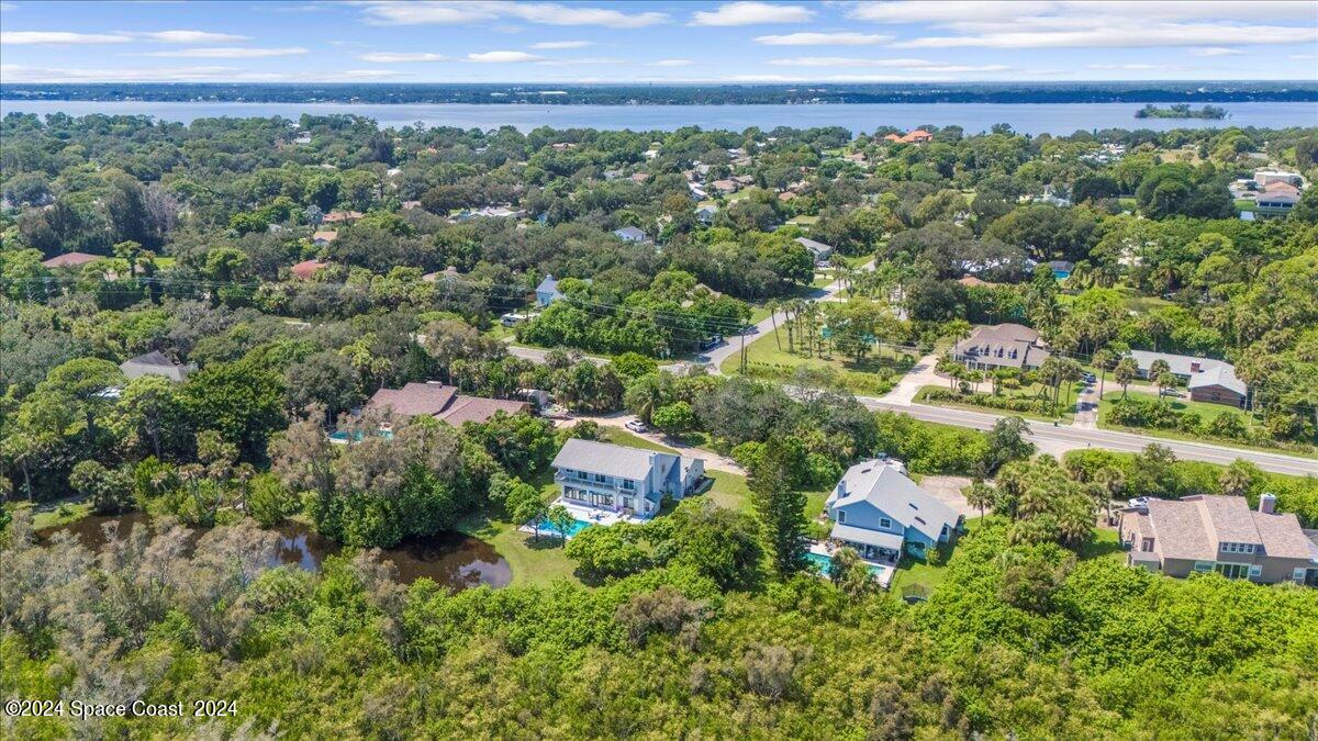 2000 S Courtenay Parkway